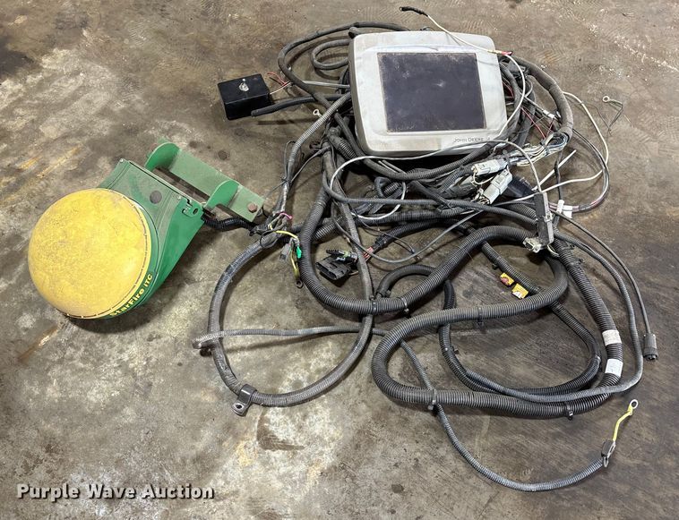 image for item DT0019 Spreader bed