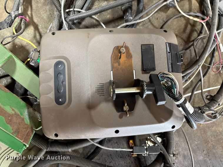 image for item DT0019 Spreader bed