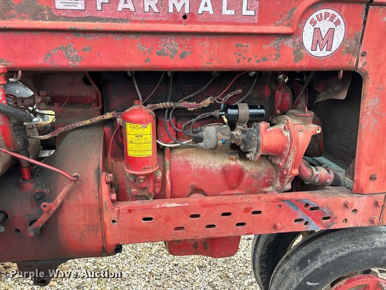 image for item DT0020 1941 International Harvester Farmall Super M tractor