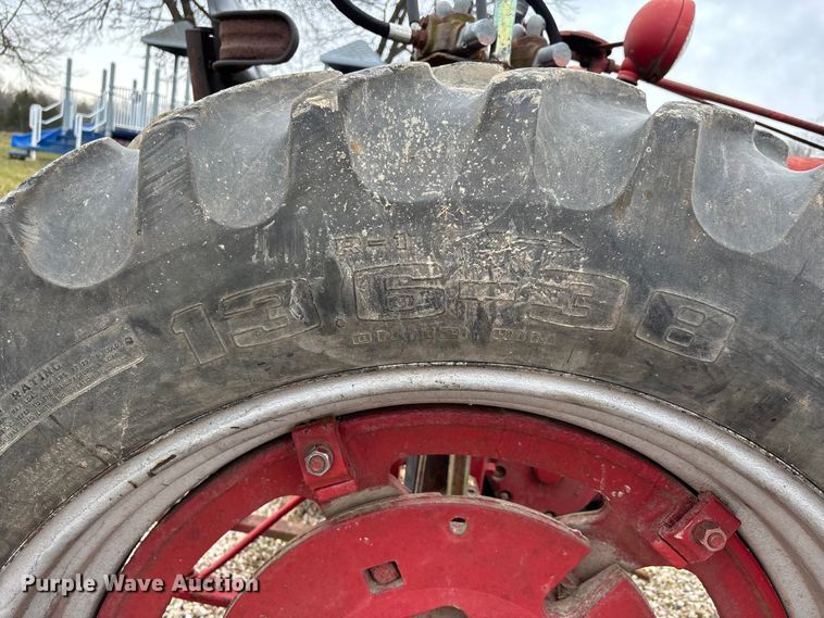 image for item DT0020 1941 International Harvester Farmall Super M tractor