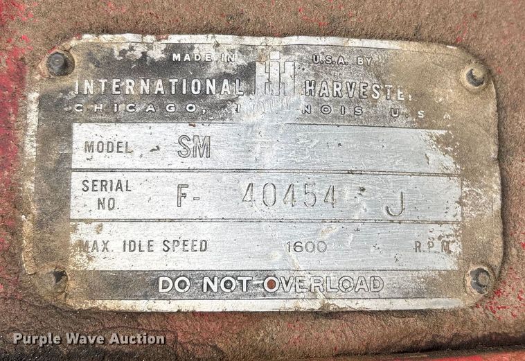 image for item DT0020 1941 International Harvester Farmall Super M tractor