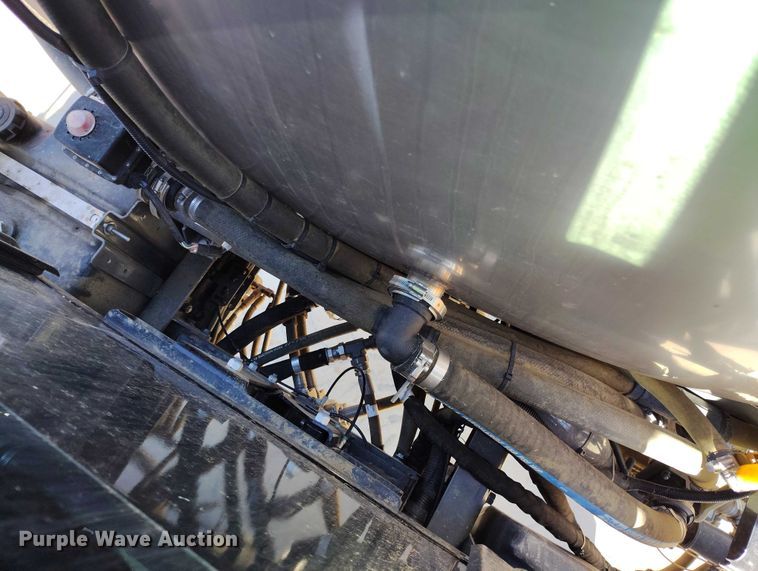 image for item DT0926 2020 Rogator RG900C sprayer