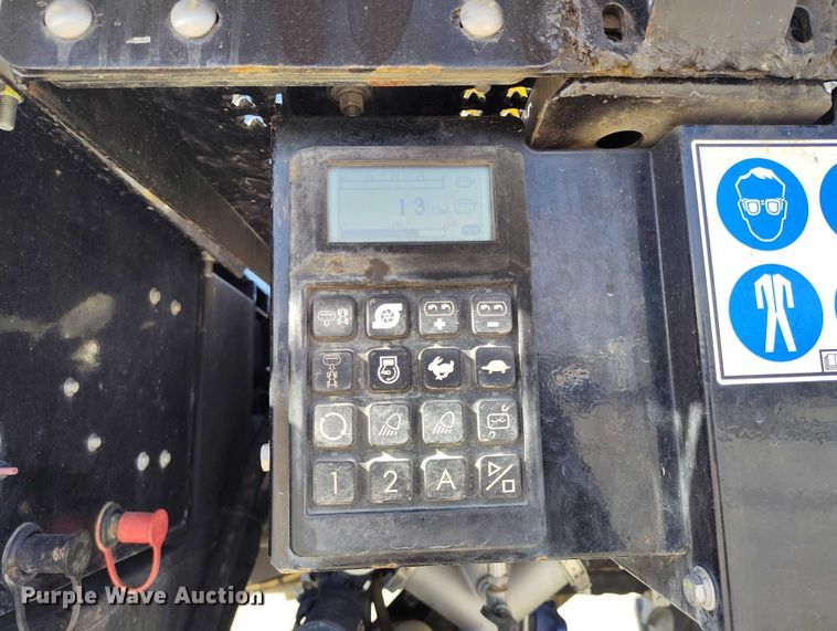 image for item DT0926 2020 Rogator RG900C sprayer