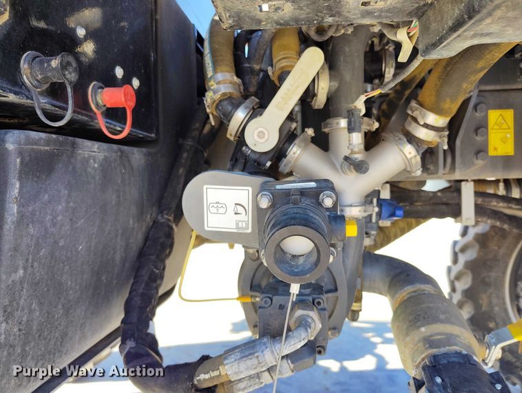 image for item DT0926 2020 Rogator RG900C sprayer