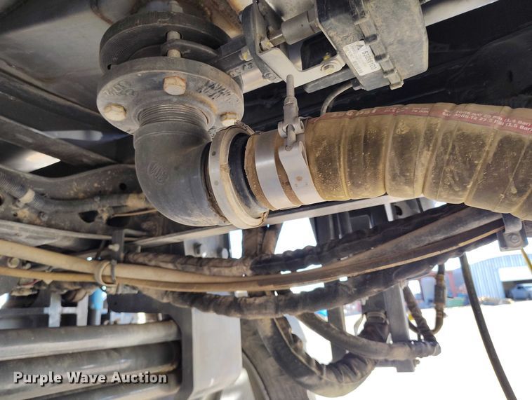 image for item DT0926 2020 Rogator RG900C sprayer