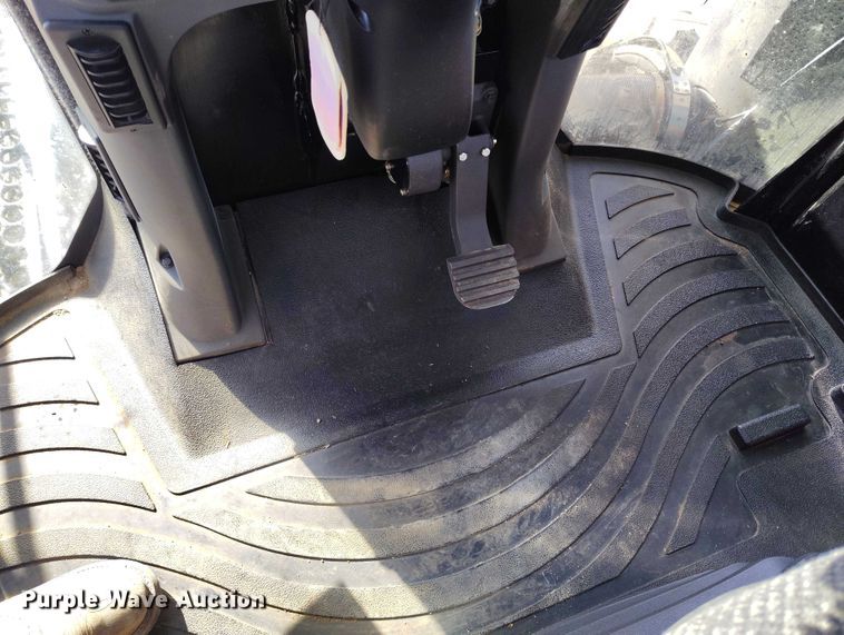 image for item DT0926 2020 Rogator RG900C sprayer