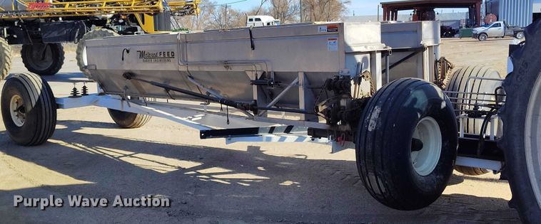 image for item DT0927 Barber spreader