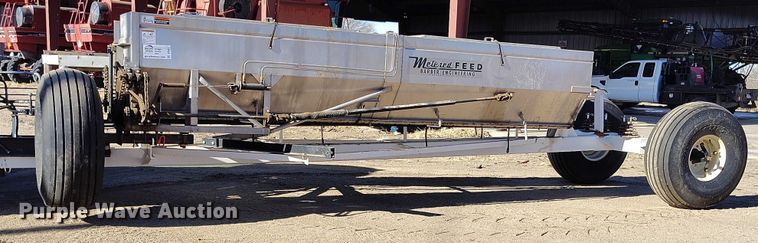 image for item DT0927 Barber spreader