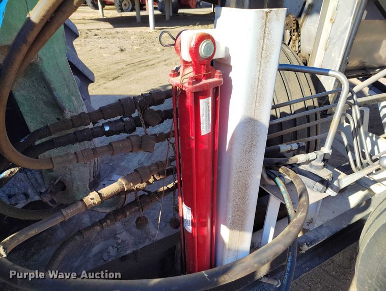 image for item DT0927 Barber spreader