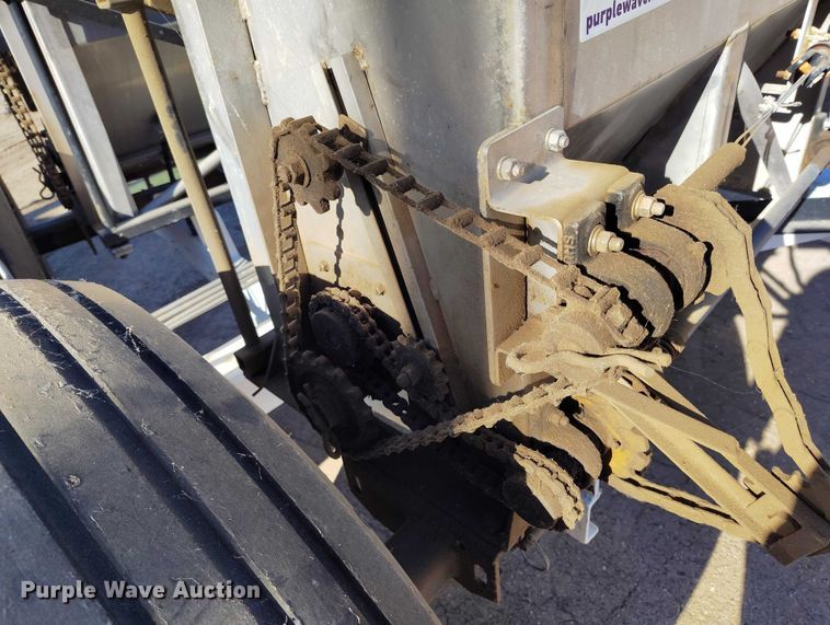 image for item DT0927 Barber spreader