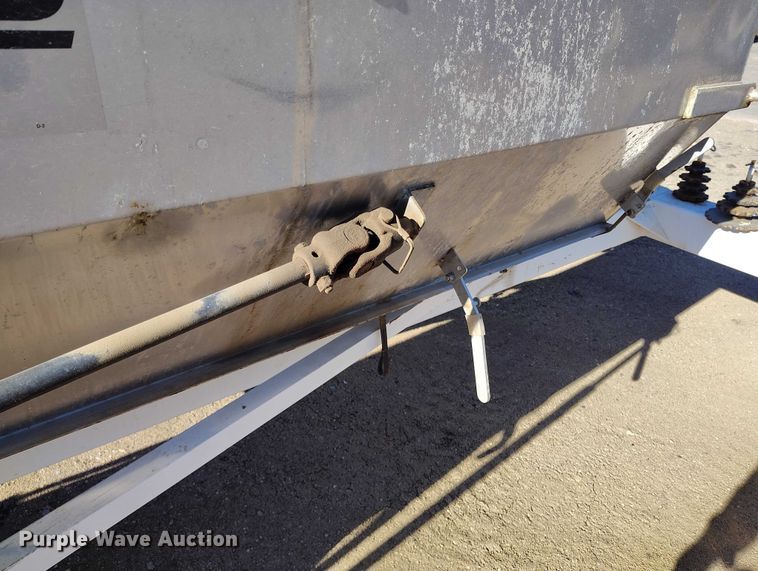 image for item DT0927 Barber spreader