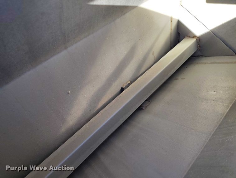 image for item DT0927 Barber spreader