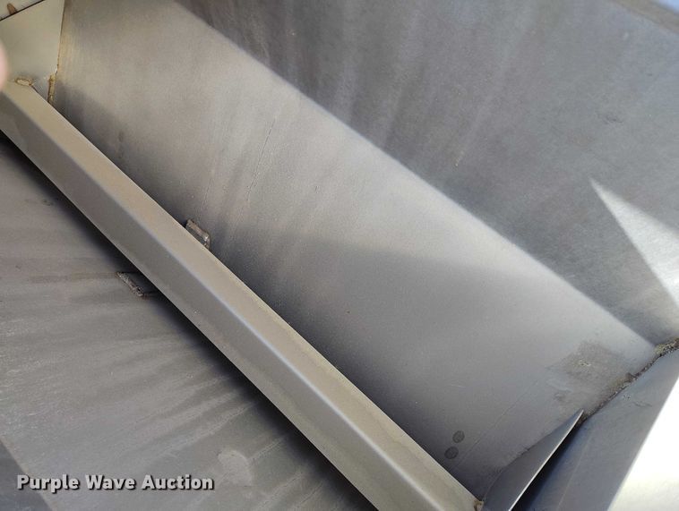 image for item DT0927 Barber spreader