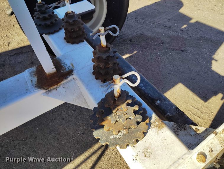 image for item DT0927 Barber spreader