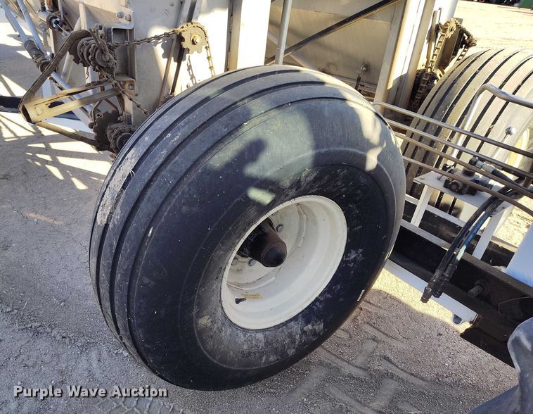 image for item DT0927 Barber spreader