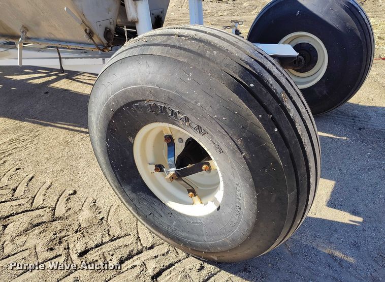 image for item DT0927 Barber spreader