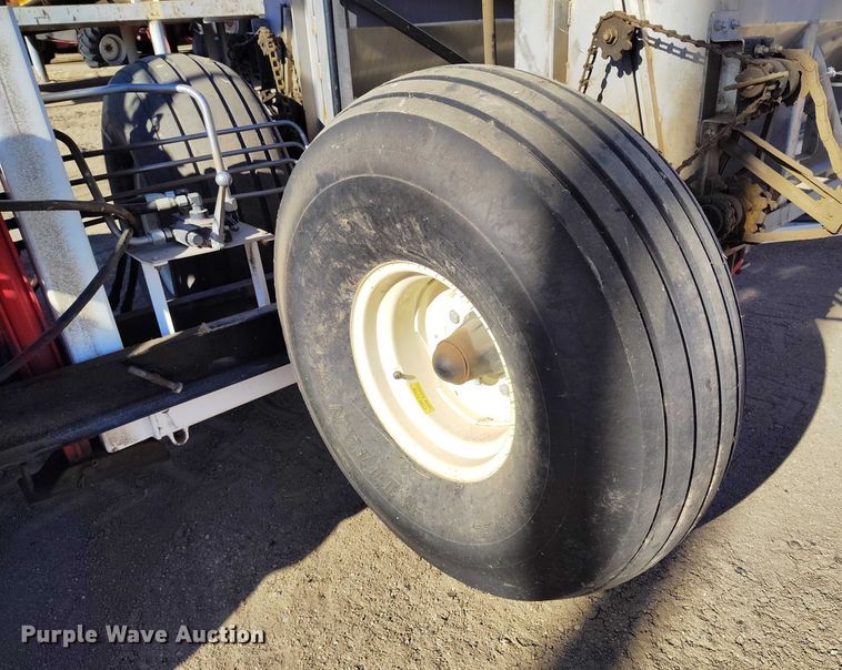 image for item DT0927 Barber spreader