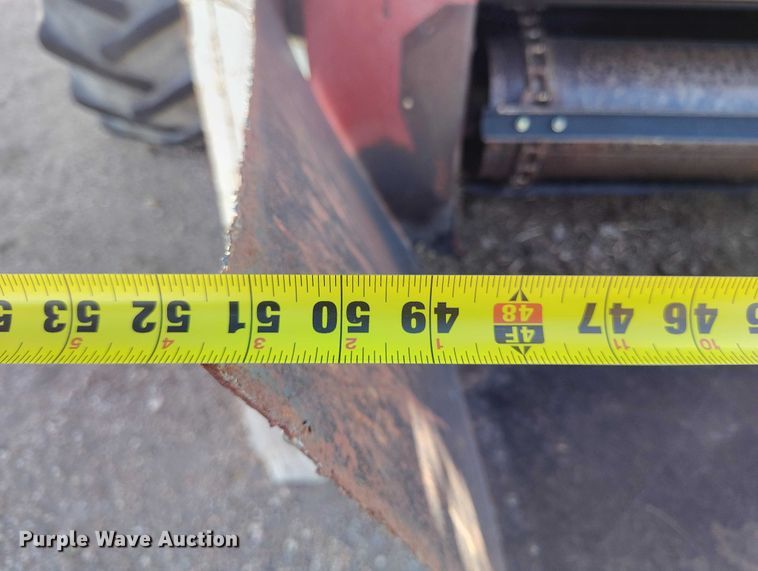 image for item DT0928 1978 International 1440 combine