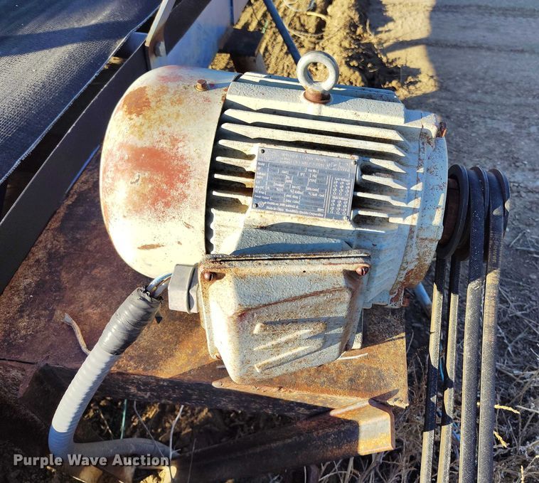 image for item DT0930 Shop Built conveyor