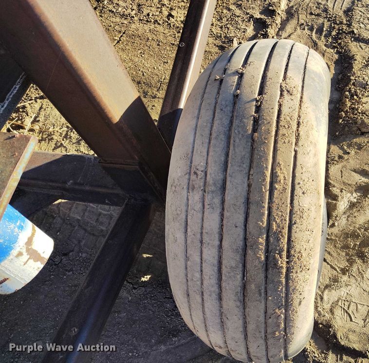 image for item DT0930 Shop Built conveyor