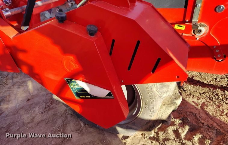 image for item DT0932 2019 Checchi & Magli Wolf Pro 3 transplanter