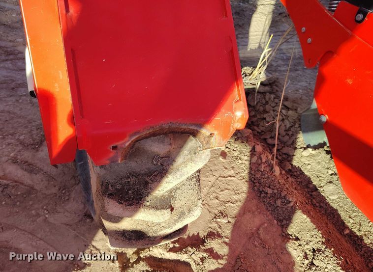 image for item DT0932 2019 Checchi & Magli Wolf Pro 3 transplanter