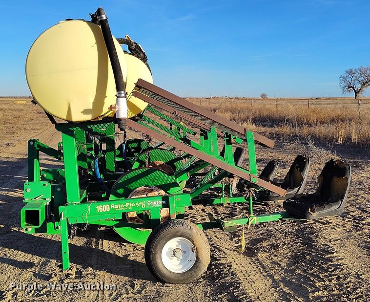 image for item DT0933 Rain-Flo Irrigation 1600 Serries II transplanter