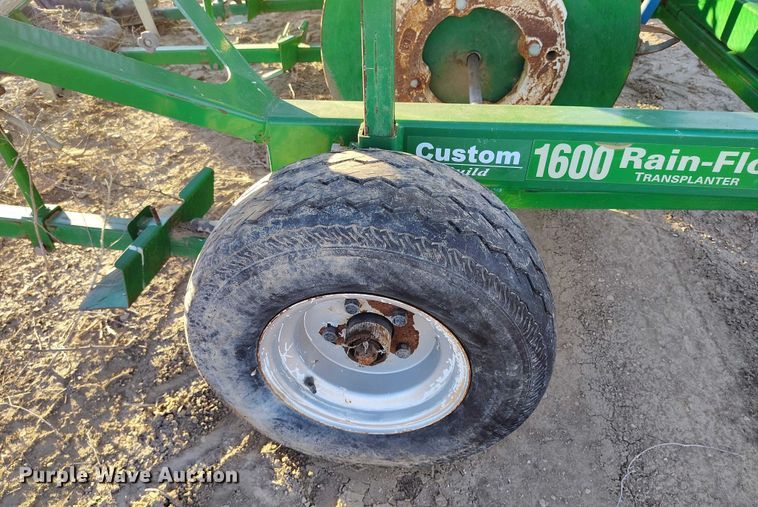 image for item DT0933 Rain-Flo Irrigation 1600 Serries II transplanter