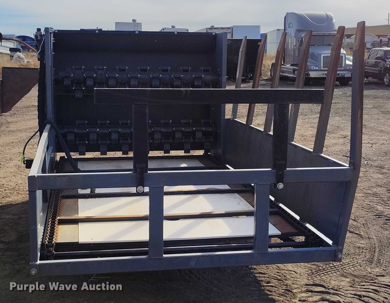 image for item DT0943 Arts Way 650600 Top-Spread wheel loader bale processor