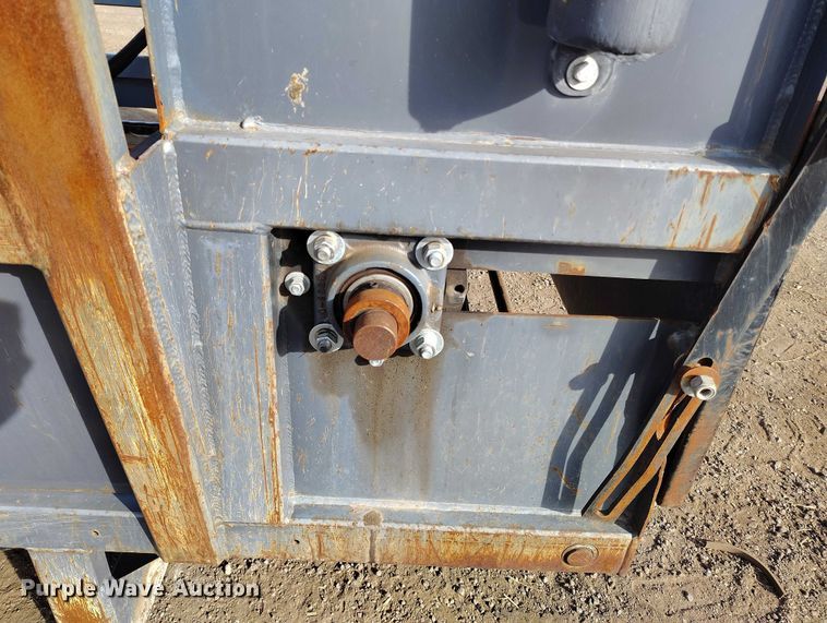 image for item DT0943 Arts Way 650600 Top-Spread wheel loader bale processor