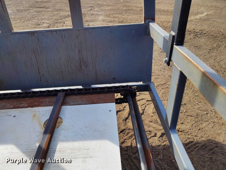 image for item DT0943 Arts Way 650600 Top-Spread wheel loader bale processor