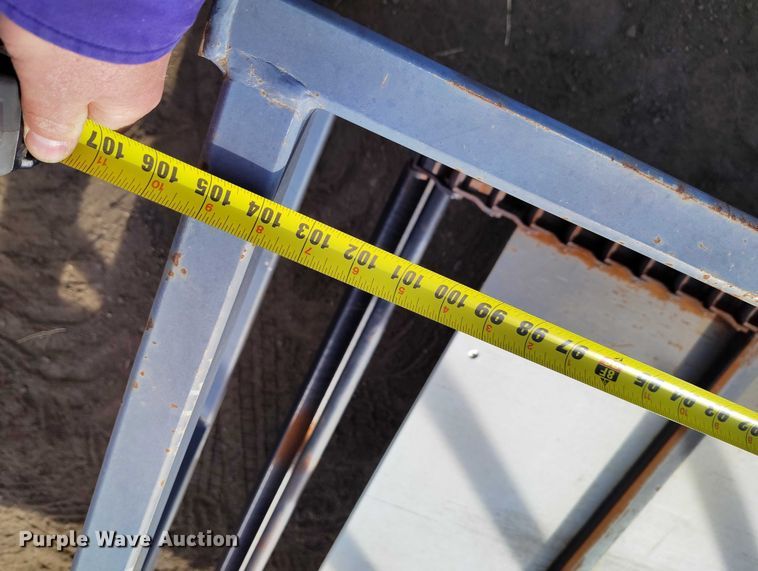 image for item DT0943 Arts Way 650600 Top-Spread wheel loader bale processor