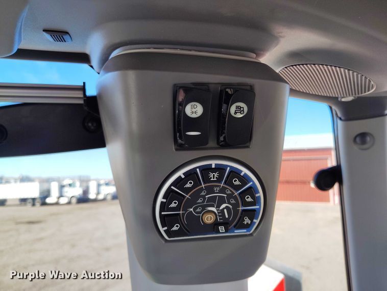 image for item DT0951 2022 Deutz-Fahr 9340 TTV Agrotron Warrior MFWD tractor