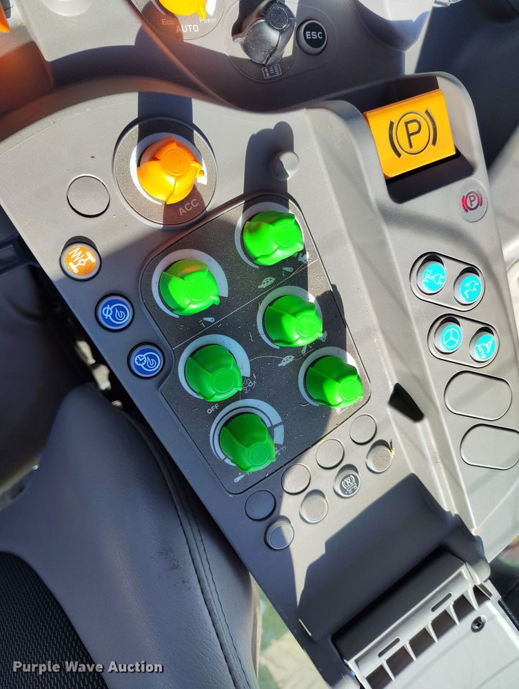 image for item DT0951 2022 Deutz-Fahr 9340 TTV Agrotron Warrior MFWD tractor