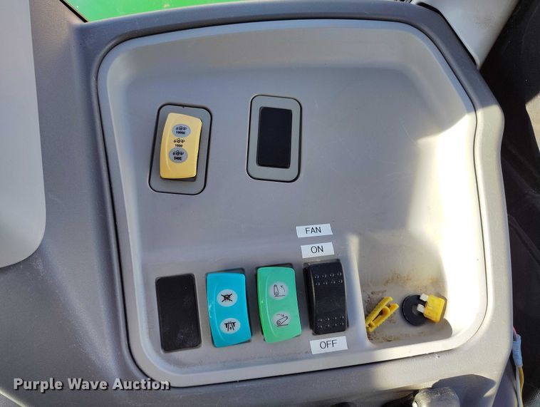 image for item DT0951 2022 Deutz-Fahr 9340 TTV Agrotron Warrior MFWD tractor