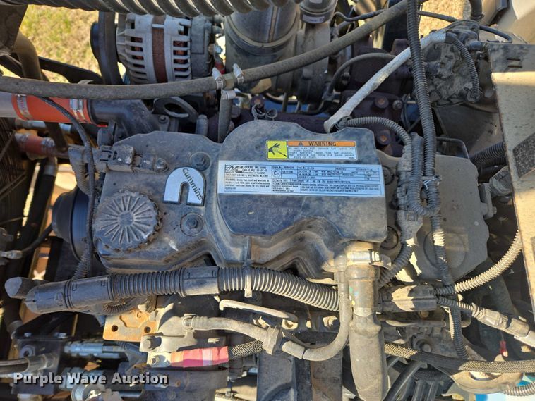 image for item DU2720 2023 Apache AS850 sprayer