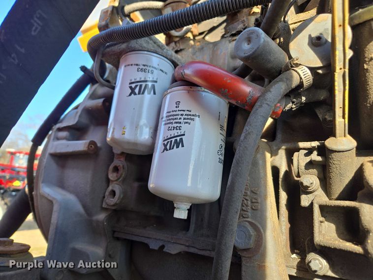 image for item DU2721 2012 KBH fertilizer tender trailer