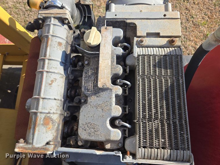 image for item DU2721 2012 KBH fertilizer tender trailer