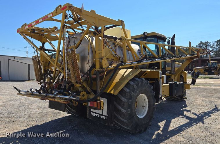 image for item DU2724 2010 Terragator 6203 sprayer