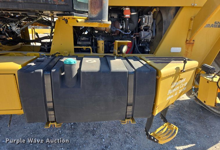 image for item DU2724 2010 Terragator 6203 sprayer