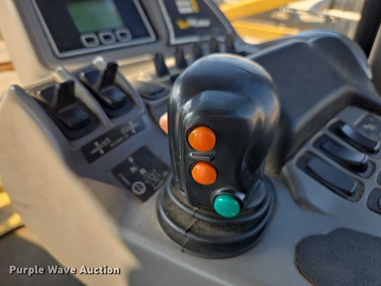 image for item DU2724 2010 Terragator 6203 sprayer