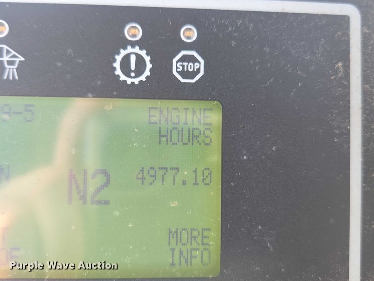 image for item DU2724 2010 Terragator 6203 sprayer