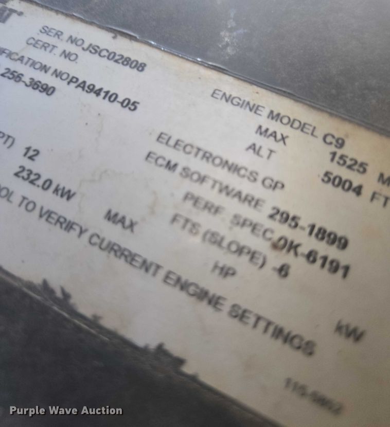 image for item DU2724 2010 Terragator 6203 sprayer