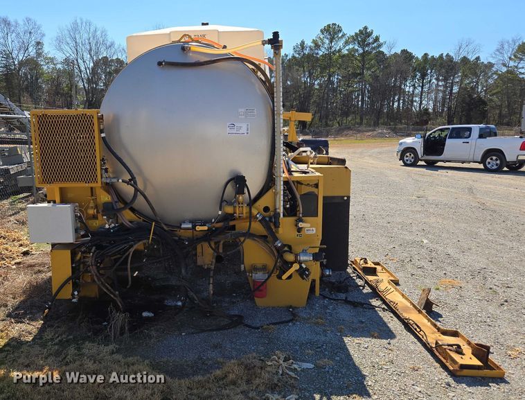 image for item DU2725 AGCO sprayer bed