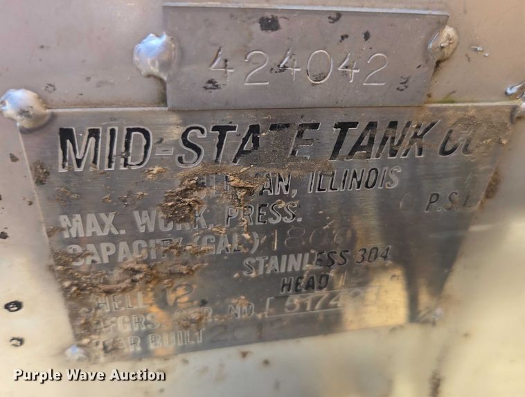 image for item DU2725 AGCO sprayer bed