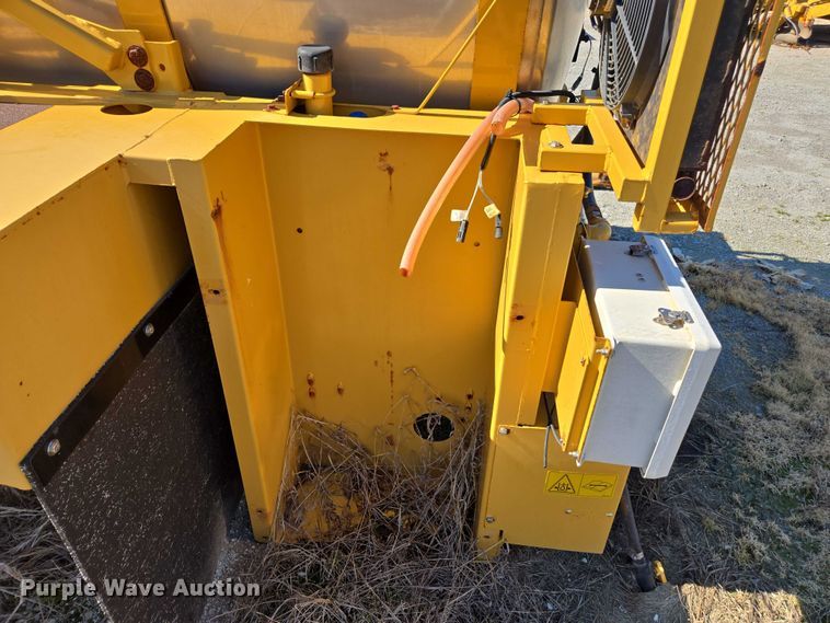 image for item DU2725 AGCO sprayer bed