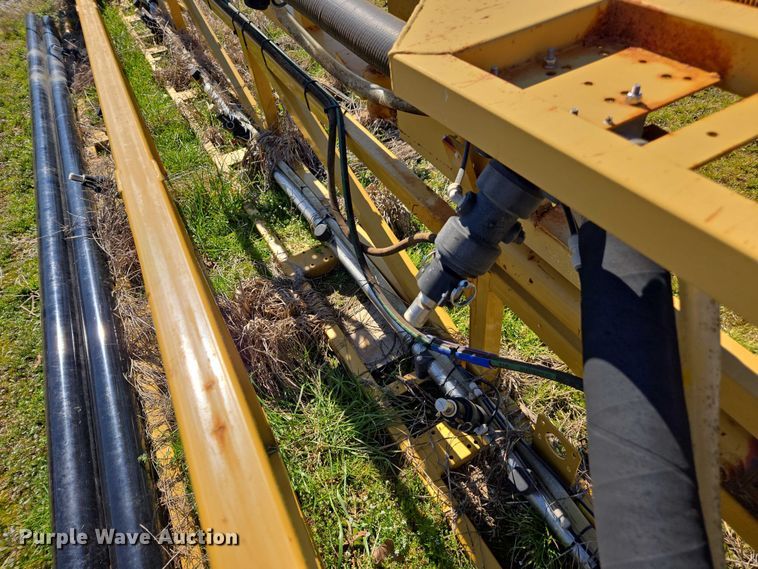 image for item DU2725 AGCO sprayer bed