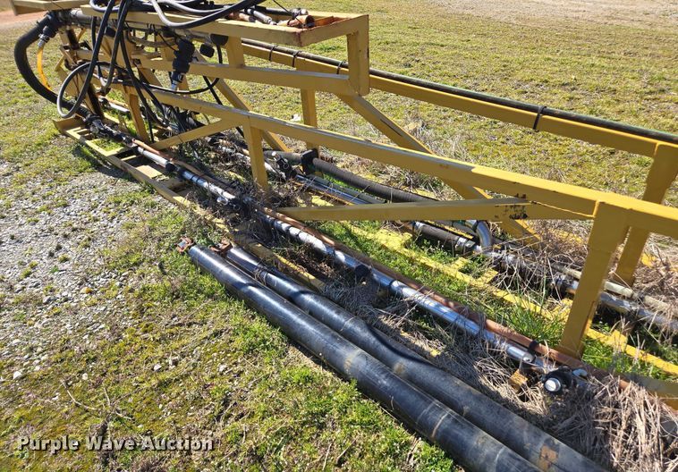 image for item DU2725 AGCO sprayer bed