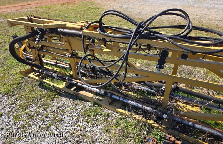 image for item DU2725 AGCO sprayer bed