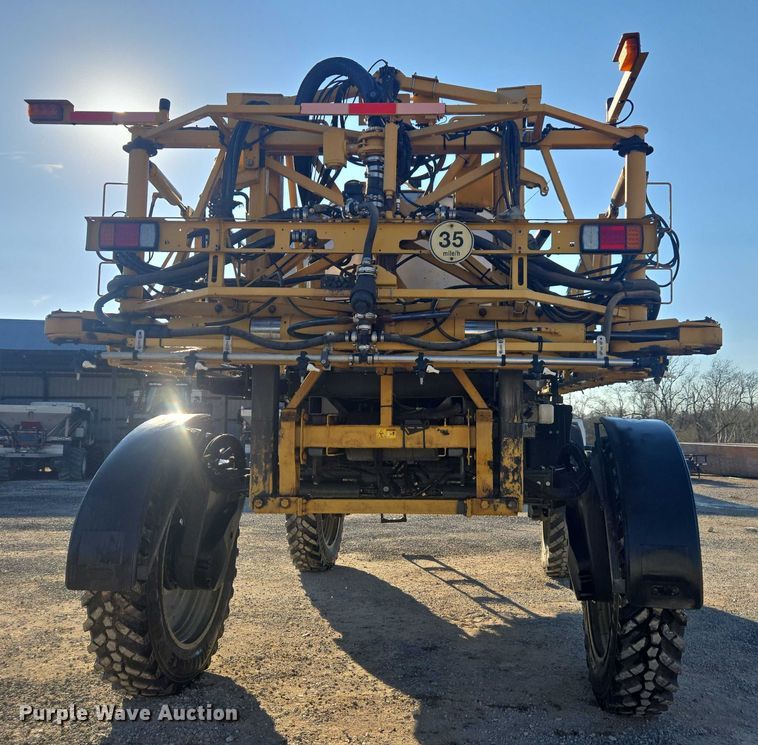 image for item DU2727 2014 RoGator RG1300 sprayer